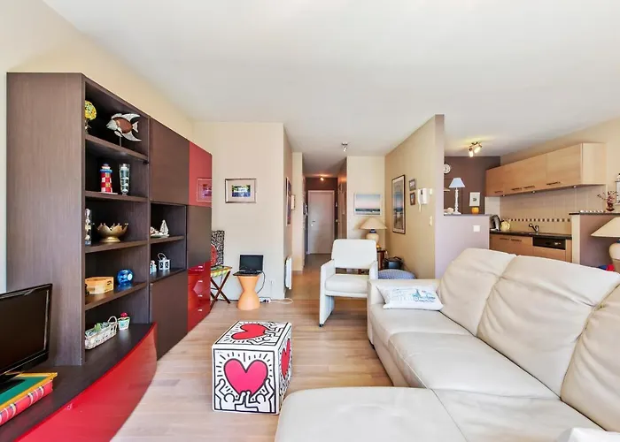 Διαμέρισμα Bright With 2 Terraces In