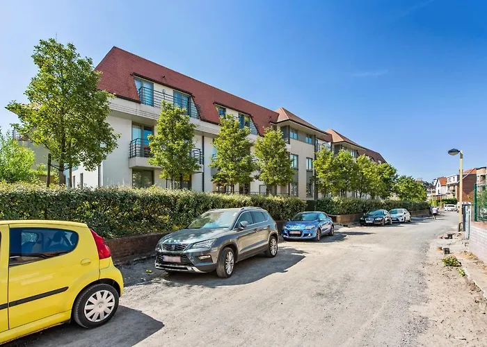 Bright With 2 Terraces In De Panne